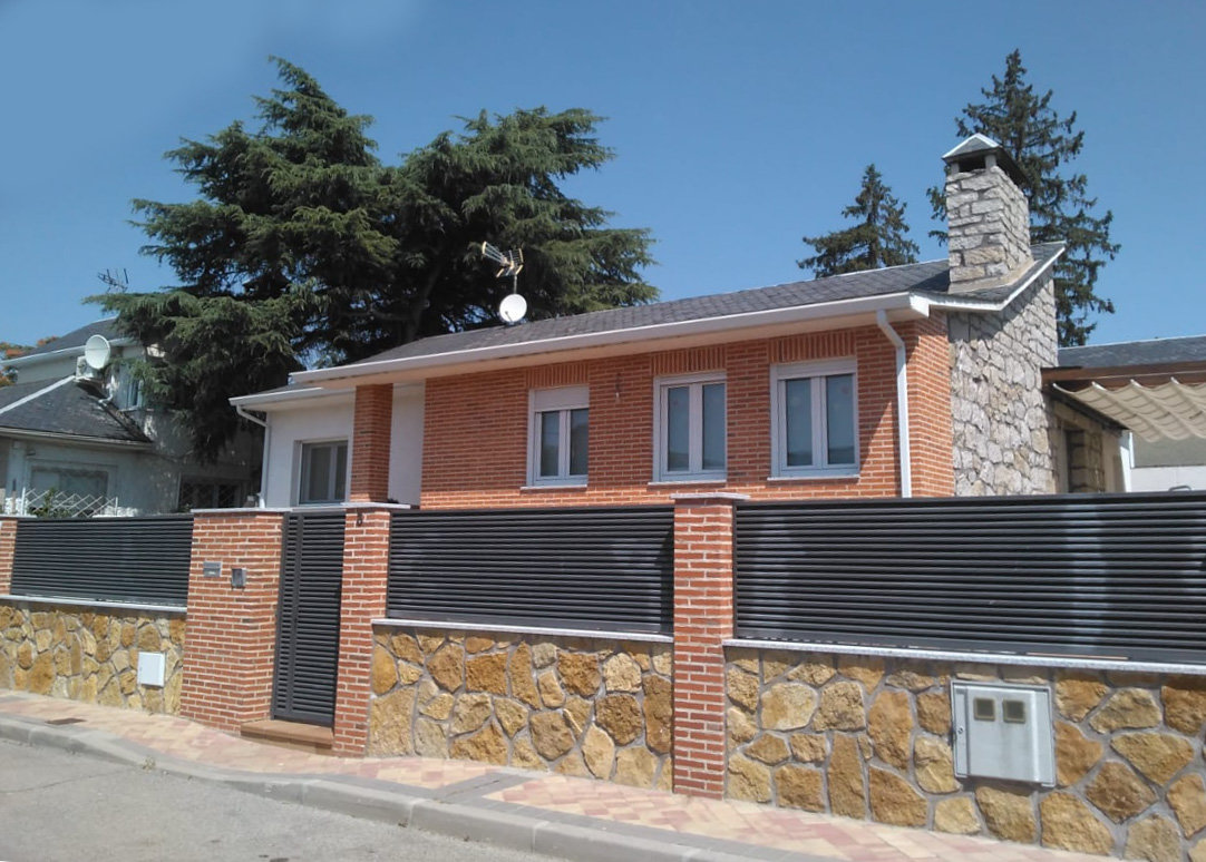 Instalación de un sistema híbrido aprovechando una ampliación de vivienda en Colmenar Viejo