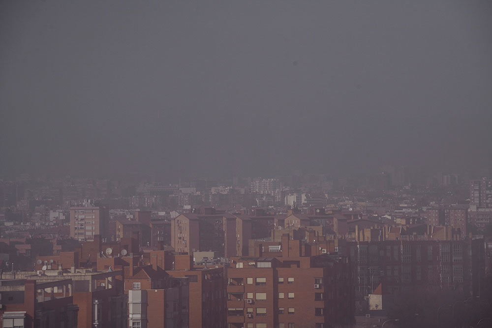 Polución sobre Madrid